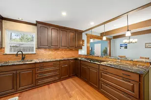 1803 Briarpark Dr, Houston, TX 77042 - Photo 16