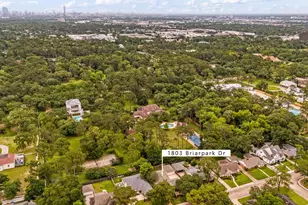 1803 Briarpark Dr, Houston, TX 77042 - Photo 32