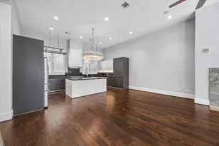 11104 Savannah Woods Ln, Houston, TX 77043 - Photo 12