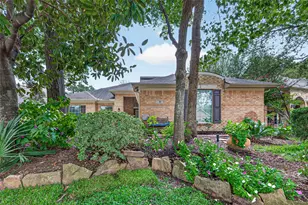 10 Surrey Run Pl, The Woodlands, TX 77384 - Photo 34