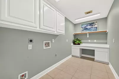 10 Surrey Run Place, The Woodlands, TX 77384 - Photo 36
