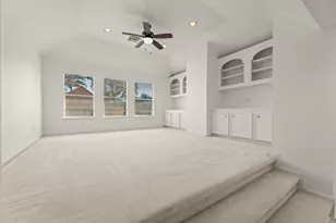 15510 Misty Hollow Dr, Houston, TX 77068 - Photo 22