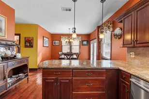 1820 Winnie St, Galveston, TX 77550 - Photo 12