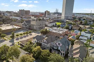 1820 Winnie St, Galveston, TX 77550 - Photo 34