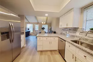 2518 Sage Brush Ln, Sugar Land, TX 77479 - Photo 6