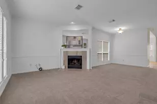 1205 Chesterwood Dr, Pearland, TX 77581 - Photo 8