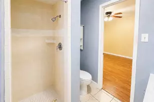 430 Shady Glade Dr, Houston, TX 77090 - Photo 20