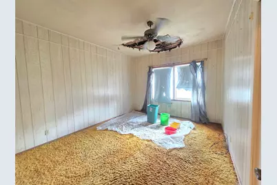 2500 Avenue H, Bay City, TX 77414 - Photo 10