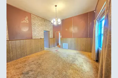 2500 Avenue H, Bay City, TX 77414 - Photo 8