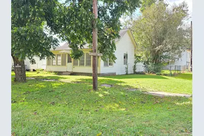 2500 Avenue H, Bay City, TX 77414 - Photo 20