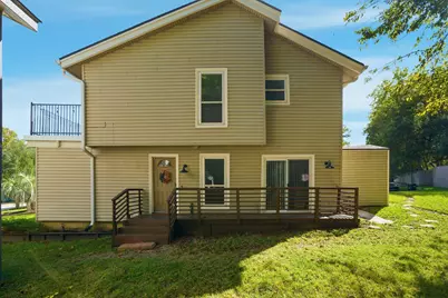 24 Lakeview Village, Conroe, TX 77356 - Photo 2