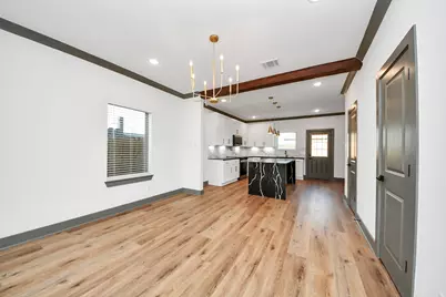 7925 Ritz Street #B, Houston, TX 77028 - Photo 10