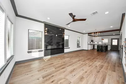 7925 Ritz Street #B, Houston, TX 77028 - Photo 2