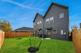 7925 Ritz St, Houston, TX 77028 - Photo 36