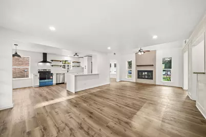 11410 Galbreath Drive, Houston, TX 77066 - Photo 6