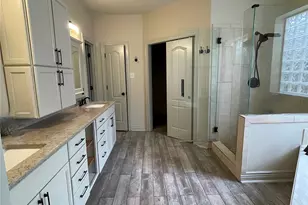 1759 Lakeside Enclave Dr, Houston, TX 77077 - Photo 16