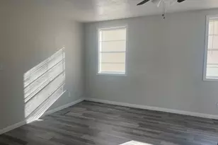 2101 Merlin St, Bay City, TX 77414 - Photo 4