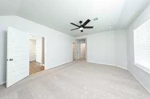 13405 Yellow Perch Dr, Conroe, TX 77384 - Photo 18
