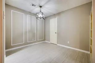 3654 Ocee St, Houston, TX 77063 - Photo 10