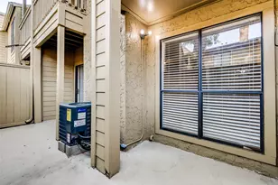 3654 Ocee St, Houston, TX 77063 - Photo 8