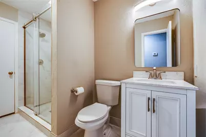 3654 Ocee Street, Houston, TX 77063 - Photo 26