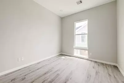 5610 Patrick Street #L, Houston, TX 77076 - Photo 14