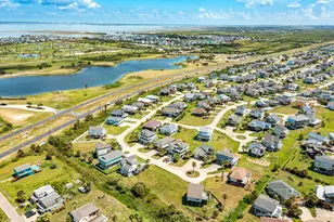 13950 Pirates Beach Blvd, Galveston, TX 77554 - Photo 8