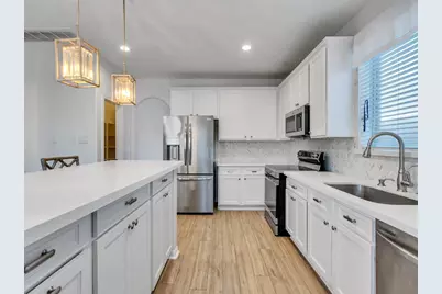 10723 Fletcher Bridge Lane, Sugar Land, TX 77498 - Photo 14