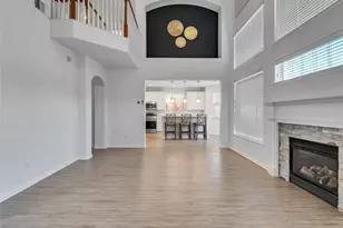 10723 Fletcher Bridge Ln, Sugar Land, TX 77498 - Photo 10