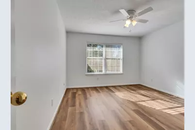 10723 Fletcher Bridge Lane, Sugar Land, TX 77498 - Photo 34