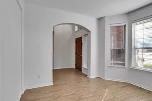 10723 Fletcher Bridge Ln, Sugar Land, TX 77498 - Photo 8