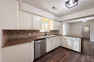 11614 Mile Dr, Houston, TX 77065 - Photo 2
