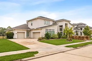 19214 Round Prairie Ln, Cypress, TX 77433 - Photo 2