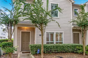 850 W Heights Hollow Ln, Houston, TX 77007 - Photo 2
