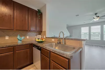 2810 Meadowbrook Lane, Rosenberg, TX 77471 - Photo 12