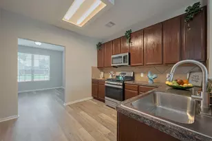 2810 Meadowbrook Lane, Rosenberg, TX 77471 - Photo 10