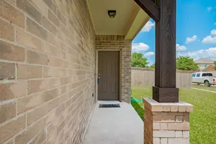 2810 Meadowbrook Lane, Rosenberg, TX 77471 - Photo 2