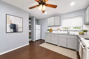 5209 Plum Dr, Houston, TX 77087 - Photo 4