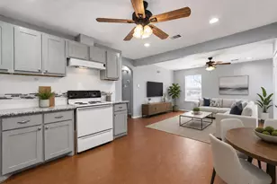 5209 Plum Dr, Houston, TX 77087 - Photo 6