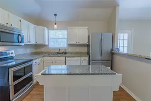 10755 Royal York Dr, Conroe, TX 77303 - Photo 10