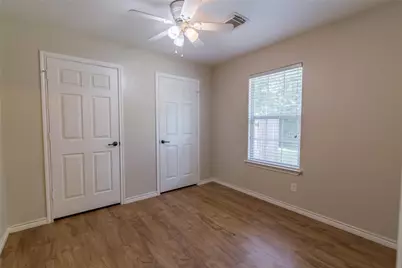 10755 Royal York Drive, Conroe, TX 77303 - Photo 16