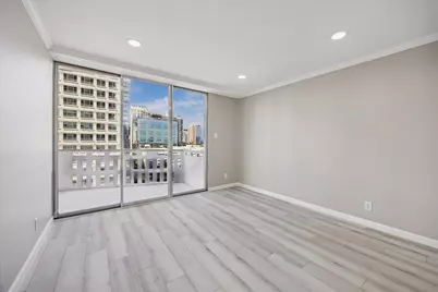 2016 Main Street #903, Houston, TX 77002 - Photo 8