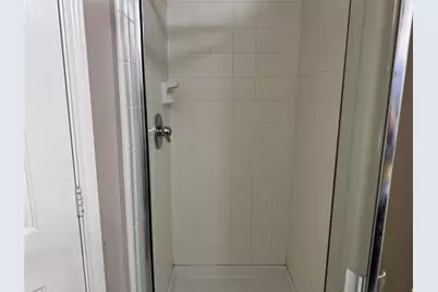 7915 Fall Hollow Drive, Houston, TX 77041 - Photo 20