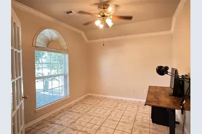 7915 Fall Hollow Drive, Houston, TX 77041 - Photo 8