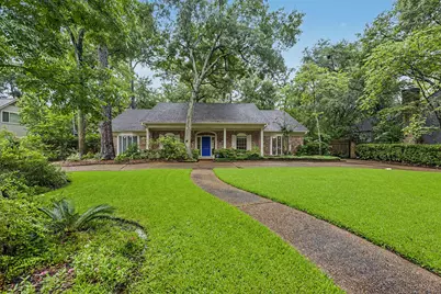 10811 Hunters Forest Drive, Hunters Creek Village, TX 77024 - Photo 1