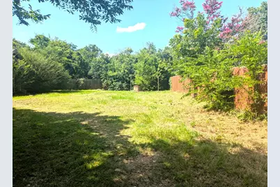 303 E Livingston Street, San Augustine, TX 75972 - Photo 10