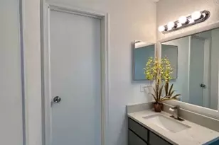 12660 Ashford Point Dr, Houston, TX 77082 - Photo 10