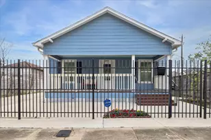 2219 McKee St, Houston, TX 77009 - Photo 36
