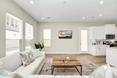 5935 Beall Street #C, Houston, TX 77091 - Photo 6