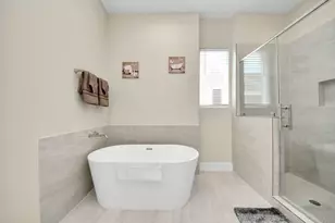 5935 Beall St, Houston, TX 77091 - Photo 12